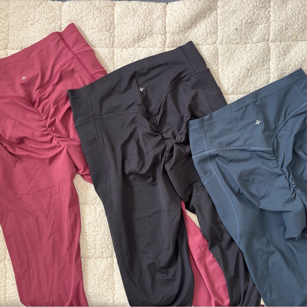 HALARA SoCinched High Waisted Butt Lifting Tummy Control Pocket 7/8 Leggings